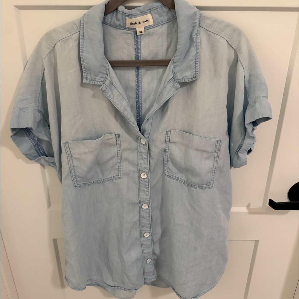 Cloth & Stone Light Blue Button Down Shirt